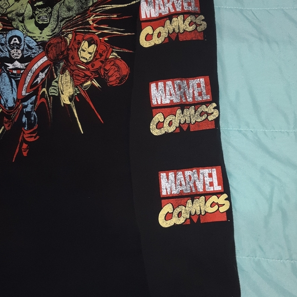 MARVEL COMIC WORN COMIC BOOK LOOK LONG SLEEVE TEE - Picture 6 of 10